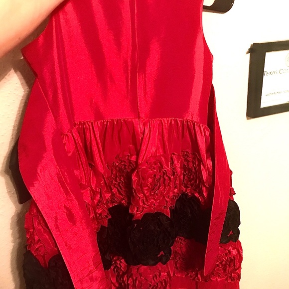 Children’s formal - Picture 1 of 2